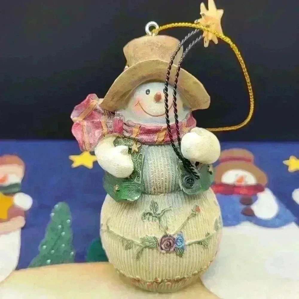 Vintage Christmas Collectors Four Snowman Figurines W/Box Farmhouse Multicolor - Picture 12 of 14